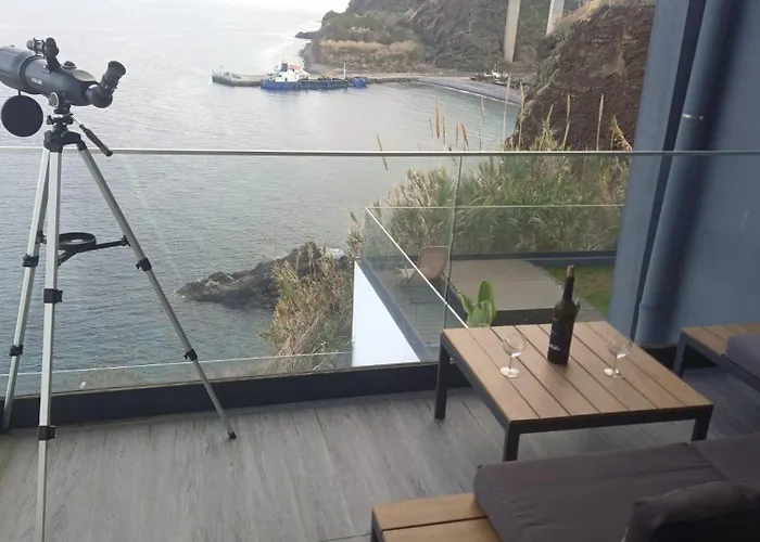 Cliff Residence Ocean View